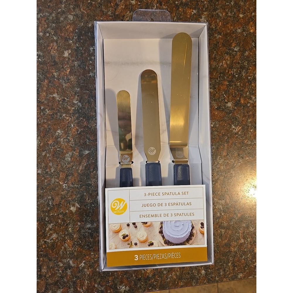 Wilton Navy Blue and Gold Icing Spatula Set 3-Piece Set NEW IN‎ BOX